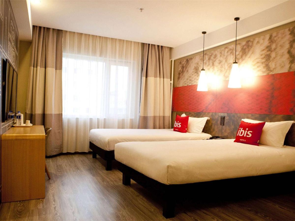 Ibis Tianjin Railway Station North Square Hotel Exterior photo